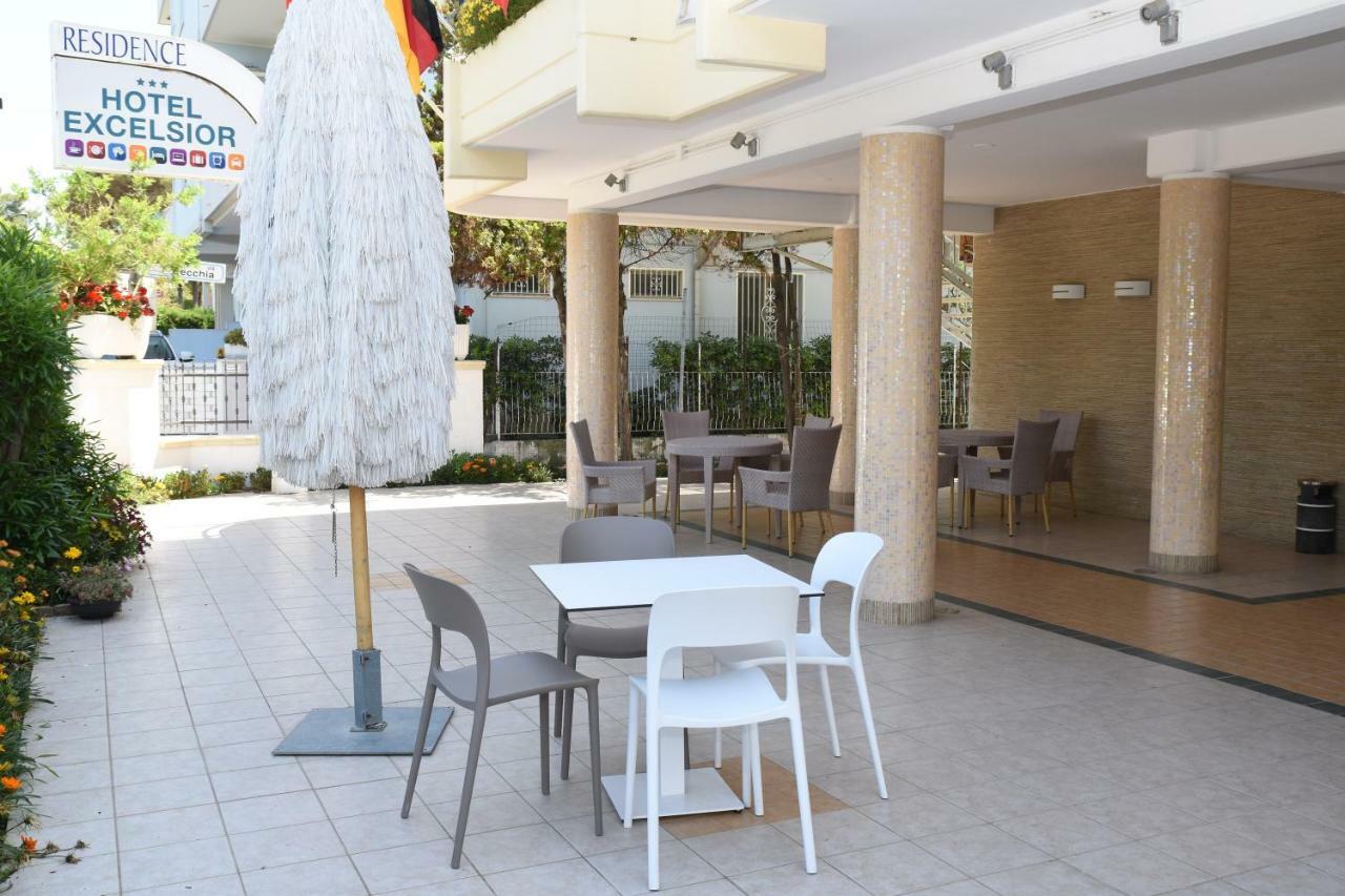 Hotel Excelsior Montesilvano Marina Exteriör bild