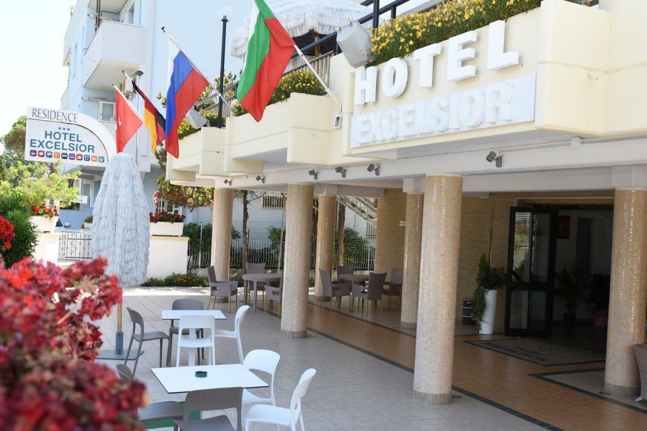 Hotel Excelsior Montesilvano Marina Exteriör bild